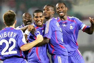 Pháp khởi đầu thành công cho vòng loại Euro 2008 và kỷ nguyên