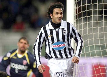 Án treo giò của Trezeguet là cơ hội tuyệt vời để Palladino tỏa sáng trong màu áo Juve. Ảnh: La Presse.