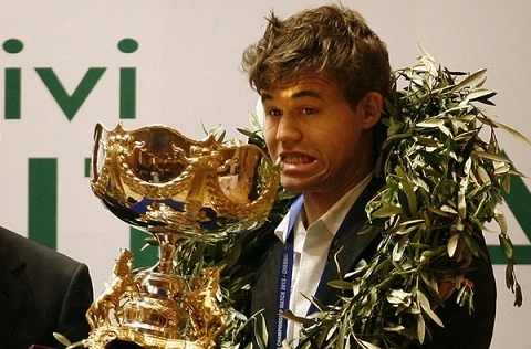 New-world-chess-champion-Norwa-9010-2168