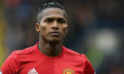 Antonio Valencia - Tin tức mới nhất 24h qua - Báo VnExpress