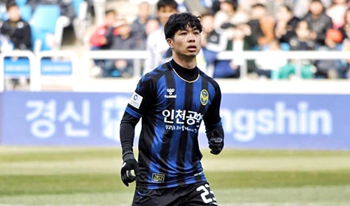 Công Phượng trong màu áo Incheon nửa đầu mùa giải K-League 2019.