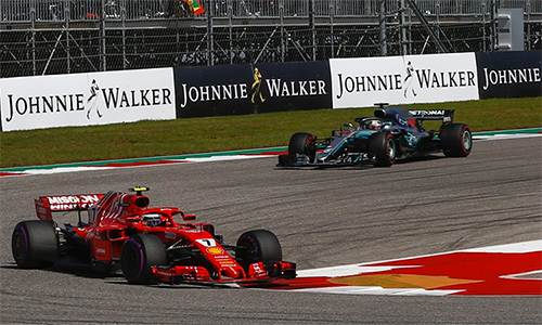 Raikkonen chiếm ngôi đầu sau góc cua số một, và giữ vị trí ấy đến hết chặng đua. Ảnh: F1.