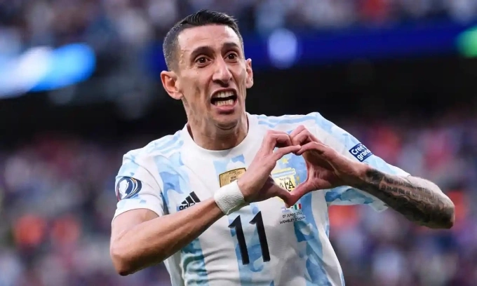 Di Maria từng khoác áo các CLB lớn tại châu Âu như Benfica, Real, Man Utd, PSG trước khi đến Juventus. Di Maria trong màu áo các đội bóng hàng đầu châu Âu