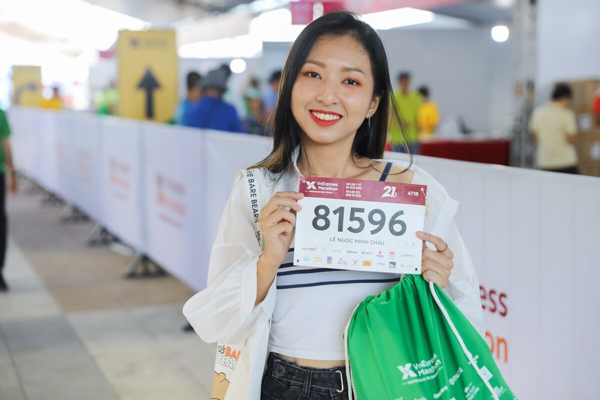 Những bóng hồng ở giải VnExpress Marathon Nha Trang