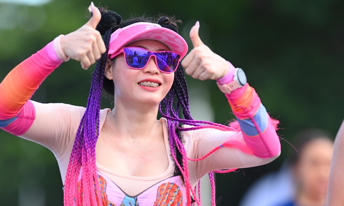 8.500 VĐV hoàn thành thử thách VnExpress Marathon Nha Trang