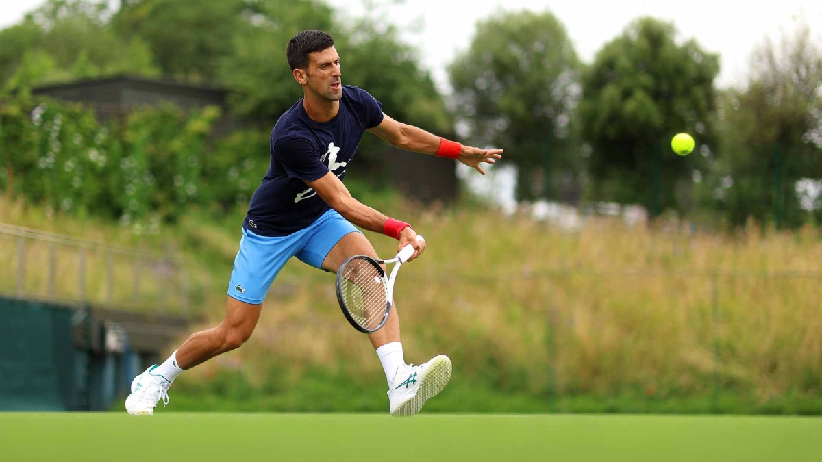 Djokovic trước cơ hội san bằng kỷ lục của Federer