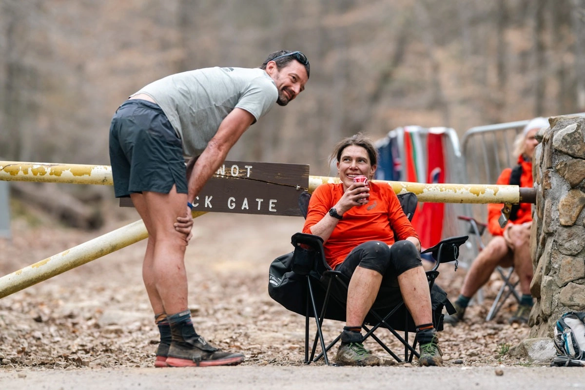Nữ VĐV đầu tiên hoàn thành giải ultra trail khắc nghiệt nhất hành tinh - Báo VnExpress Thể thao