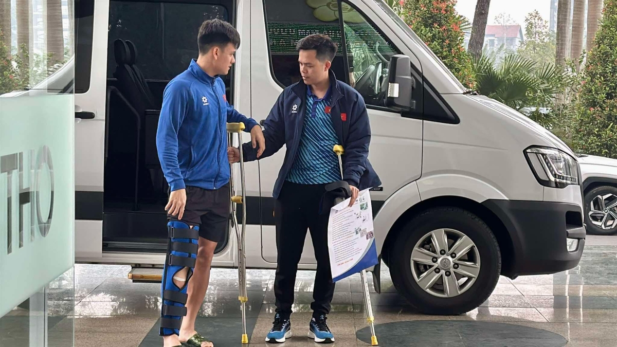 Hồ Tấn Tài lỡ hẹn chung kết ASEAN Cup