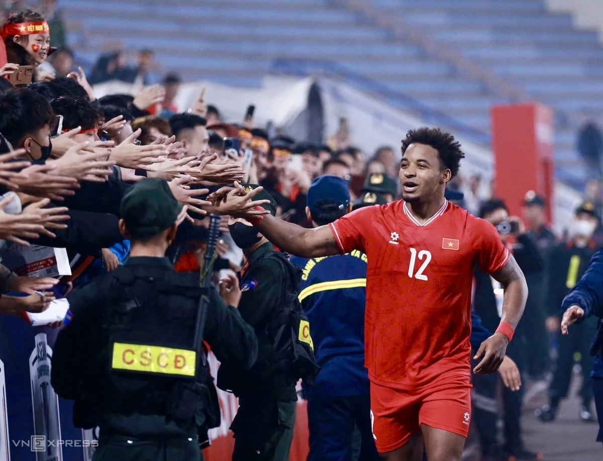 The highlights of Vietnam naturalized striker Nguyen Xuan Son at 2024 ASEAN Cup