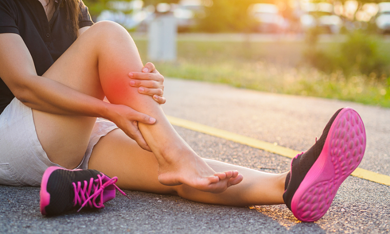 Cách giảm đau nhức cơ bắp cho runner sau mỗi buổi chạy