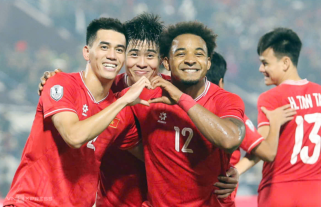 Xuân Son: 'Tiến Linh sẽ giành Quả Bóng Vàng'