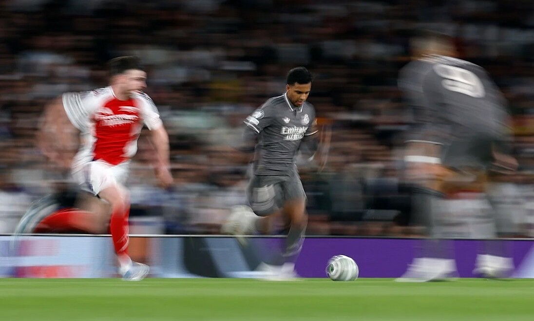 Real được khuyên chơi theo Barca để thắng ngược Arsenal