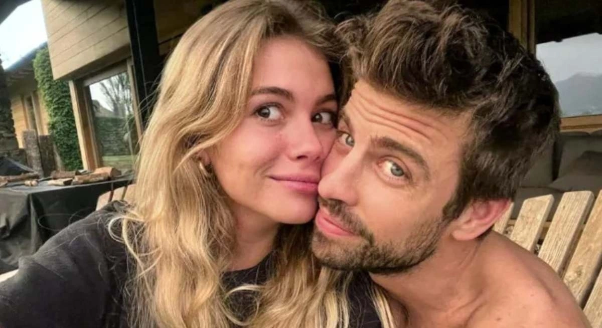 Pique chia tay bạn gái kém 12 tuổi - Báo VnExpress Thể thao