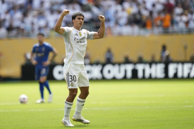 Tiền đạo Gonzalo Garcia mừng bàn mở tỷ số trận Real Madrid hòa Al Hilal 1-1 ở trận ra quân bảng H FIFA Club World Cup 2025 ngày 18/6. Ảnh: AFP