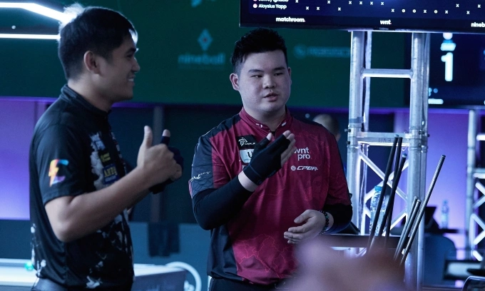 Aloysius Yapp (phải) và Ignacio (trái). Ảnh: Matchroom