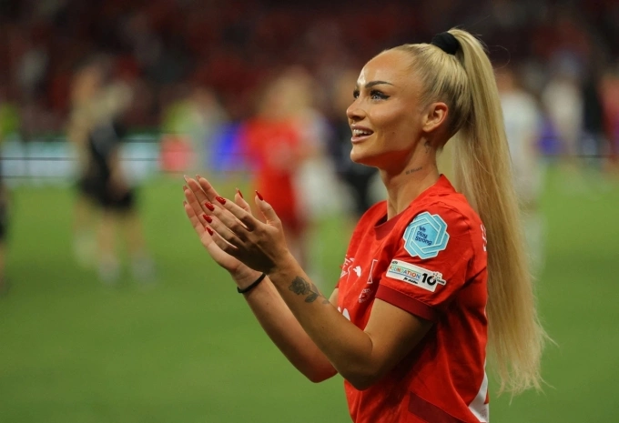 Lehmann vừa tham dự Euro 2025 cùng tuyển Thụy Sĩ. Ảnh: UEFA