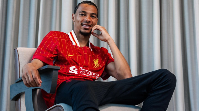 Hugo Ekitike trong buổi trả lời phỏng vấn trên trang chủ Liverpool ngày 25/7. Ảnh: Liverpool FC