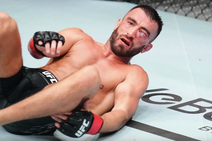 Võ sĩ UAE Mohammed Yahya thua võ sĩ người Mỹ gốc Việt Steven Nguyen bằng knock-out kỹ thuật tại sự kiện UFC Fight Night ở UAE tối 26/7/2025. Ảnh: Zuffa LLC