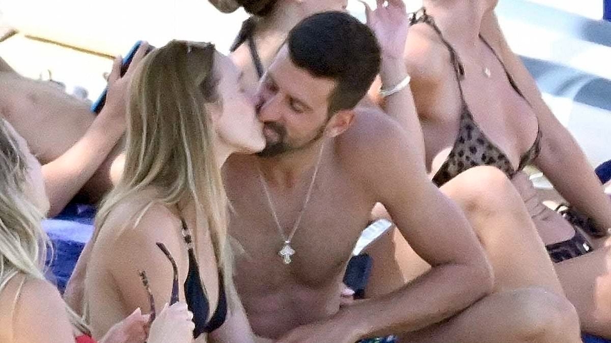 Djokovic chơi sang khi nghỉ dưỡng