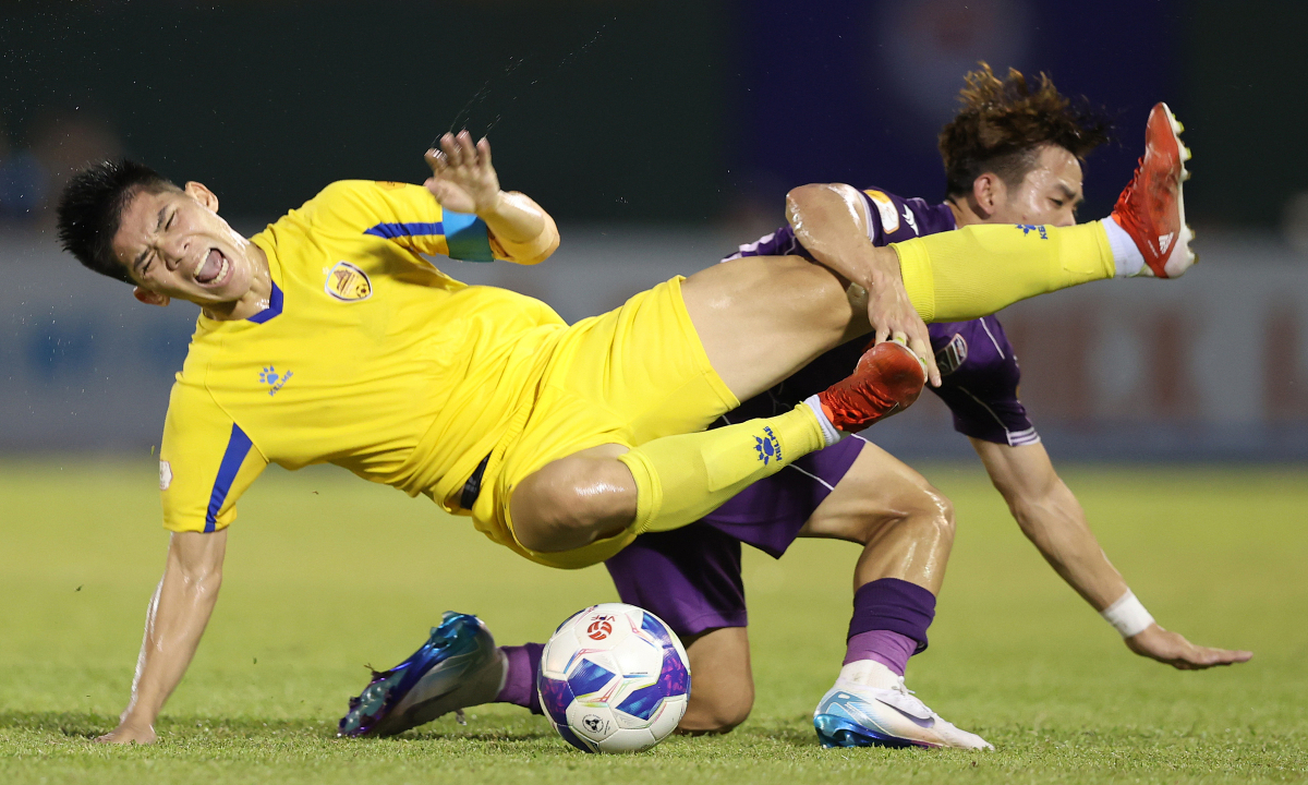 Quảng Nam thất hẹn, V-League 2025-2026 nguy cơ còn 13 đội