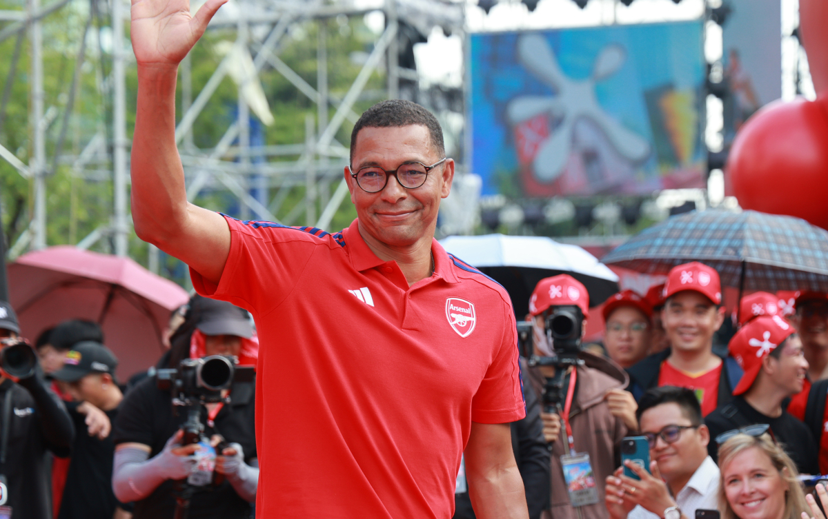 Cựu danh thủ Arsenal không tin đội nhà vô địch ngoại hạng Anh