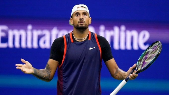 Kyrgios ở tứ kết Mỹ Mở rộng 2022, trên sân Arthur Ashe, New York. Ảnh: USTA