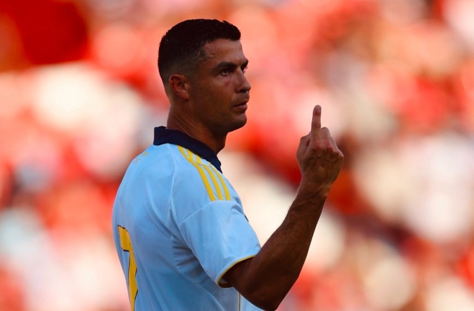 Ronaldo mừng bàn gỡ hòa cho Al Nassr trong trận gặp Almeria trên sân Almeria, Tây Ban Nha ngày 10/8/2025. Ảnh: Nassr Zone