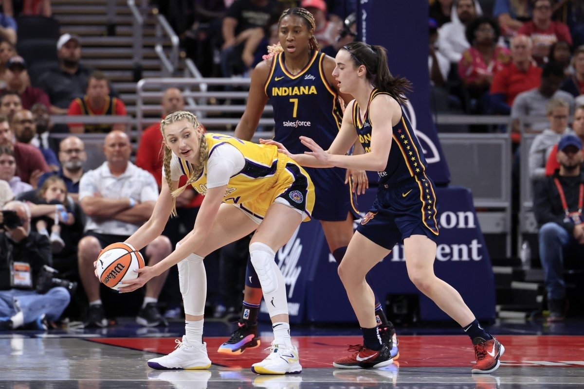 Giải nữ NBA đau đầu vì đồ chơi tình dục
