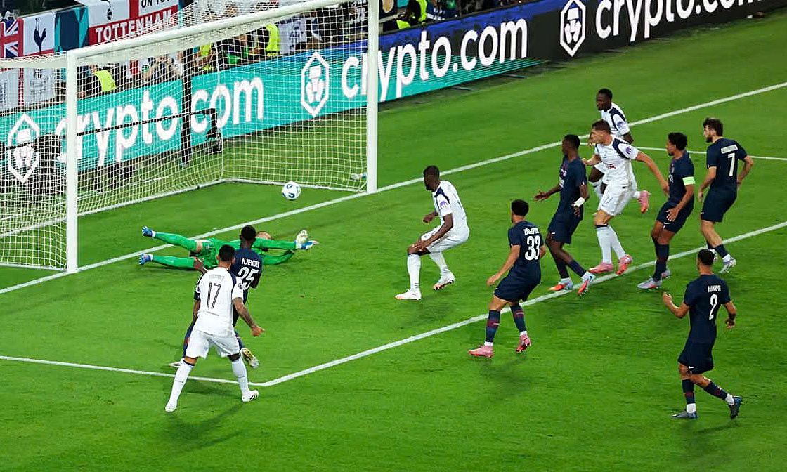 Thắng ngược Tottenham, PSG đoạt Siêu cúp châu Âu