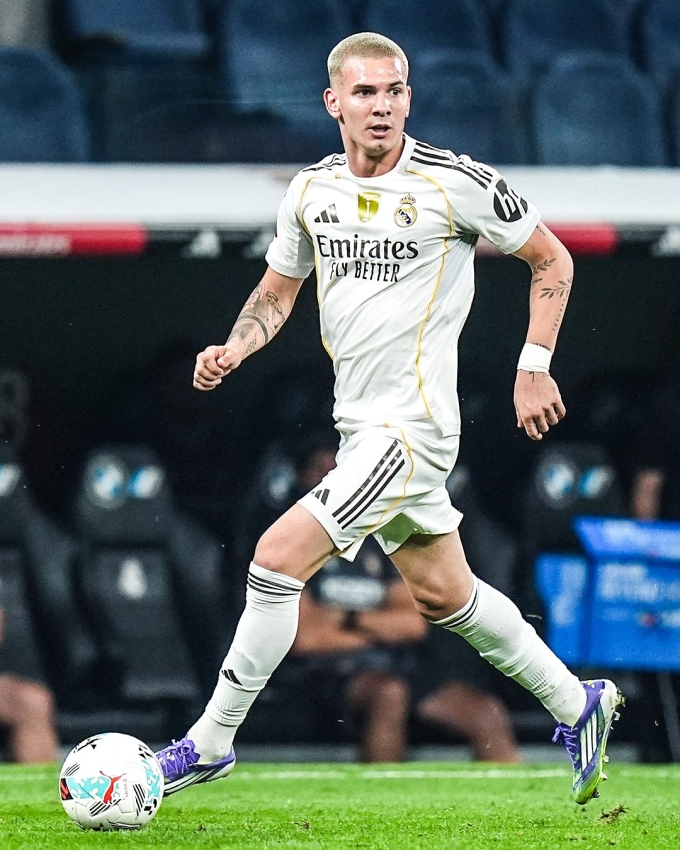 Franco Mastantuono đá trận đầu tiên cho Real. Ảnh: Bleacher