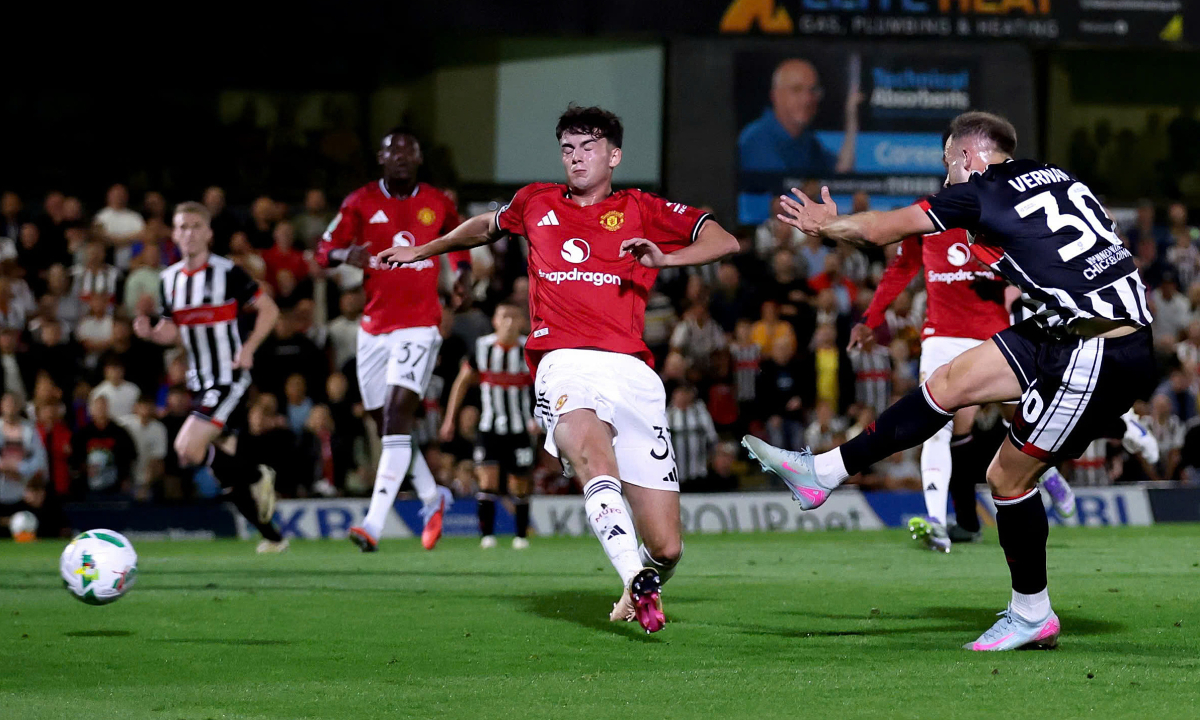 Xác nhận xong vụ Rabiot - Man United, Sir Jim Ratcliffe phá két đón bom tấn thứ 5 sau trận Grimsby?
