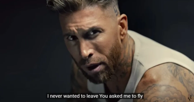 Sergio Ramos trong video bài hát Cibeles. Ảnh: Youtube