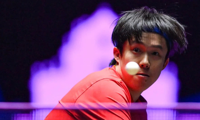 Wang Chuqin tại giải bóng bàn WTT Champions ở Macau tháng 9/2025. Ảnh: SCMP