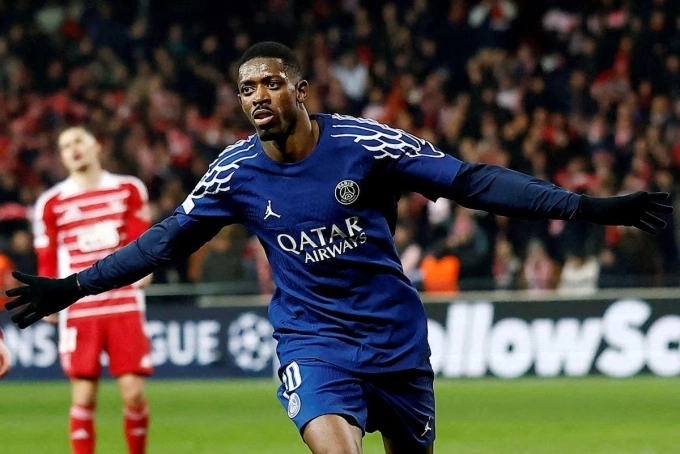 Ousmane Dembele mừng bàn thắng vào lưới Brest trong trận lượt đi vòng knock-out play-off Champions League trên sân Roudourou, thị trấn Guingamp, Pháp tối 11/2/2025. Ảnh: Reuters