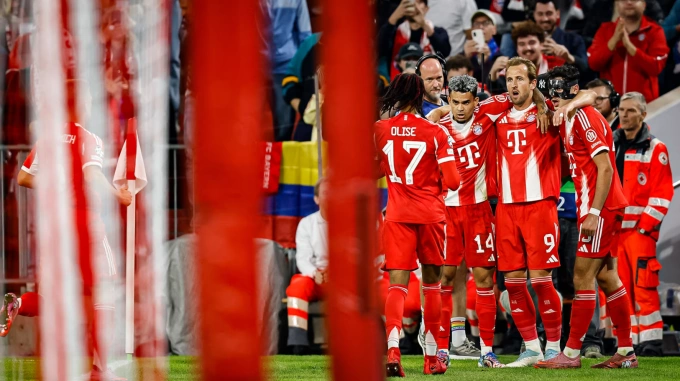 Các cầu thủ Bayern mừng bàn trong trận thắng Chelsea 3-0 ở lượt đầu Champions League tại Allianz Arena, Munich, Đức ngày 17/9/2025. Ảnh: FC Bayern
