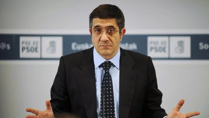 Ông Patxi Lopez. Ảnh: Reuters
