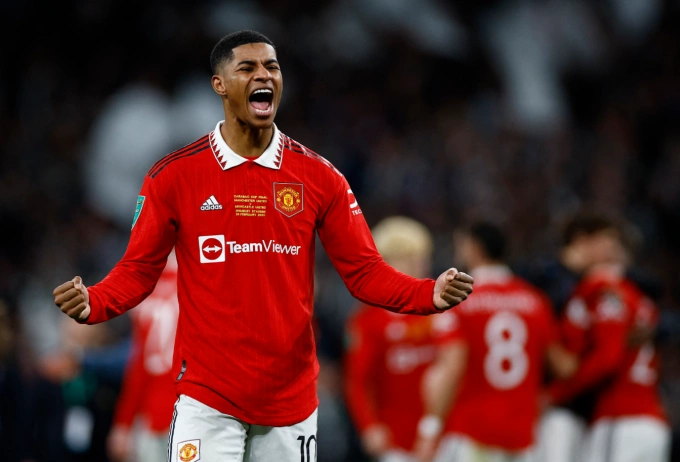 Marcus Rashford ăn mừng sau khi cùng Man Utd thắng Newcastle ở chung kết Cup Liên đoàn tại sân Wembley, London, Anh ngày 26/2/2023. Ảnh: Reuters