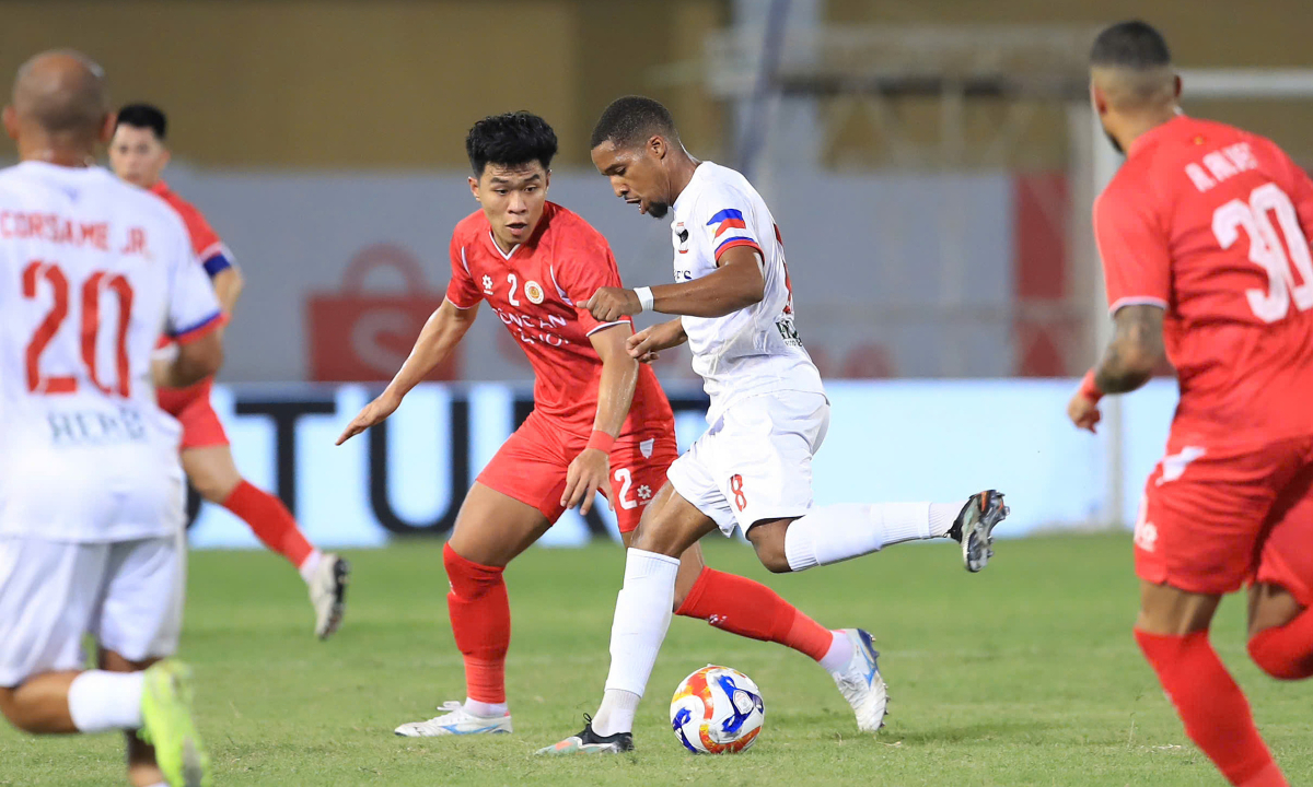 Công an Hà Nội chật vật hạ CLB Philippines ở Cup Đông Nam Á