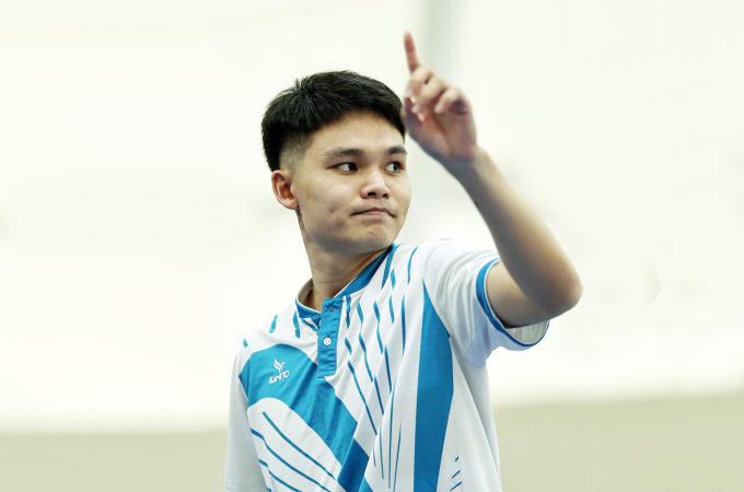 Tay vợt Trịnh Linh Giang vất vả vượt qua Lực Phạm ở PPA Tour Asia - Đà Nẵng Cup 2025. Ảnh: PPA