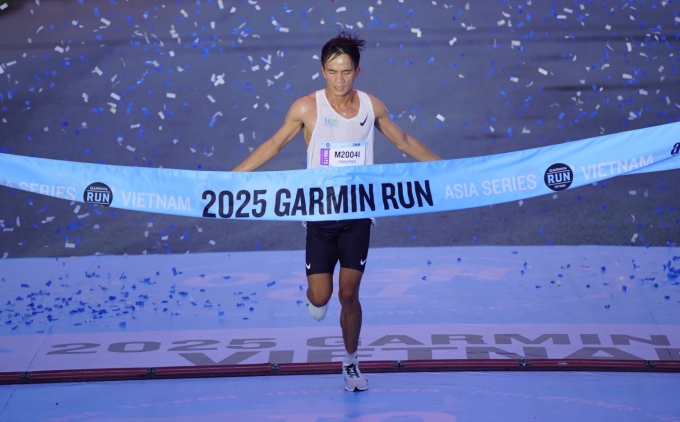 Phạm Ngọc Phan về nhất 21km Garmin Run 2025. Ảnh: Garmin