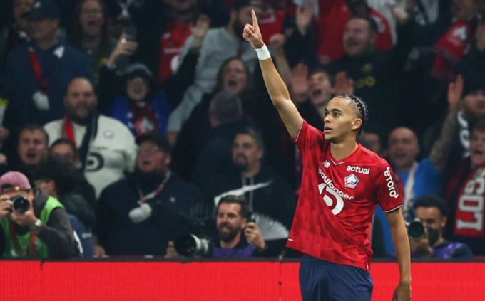 Rồi ăn mừng trong trận Lille hòa PSG 1-1 ở vòng 7 Ligue 1 trên sân Pierre Mauroy, Villeneuve-dAscq, Pháp ngày 5/10/2025. Ảnh: Reuters
