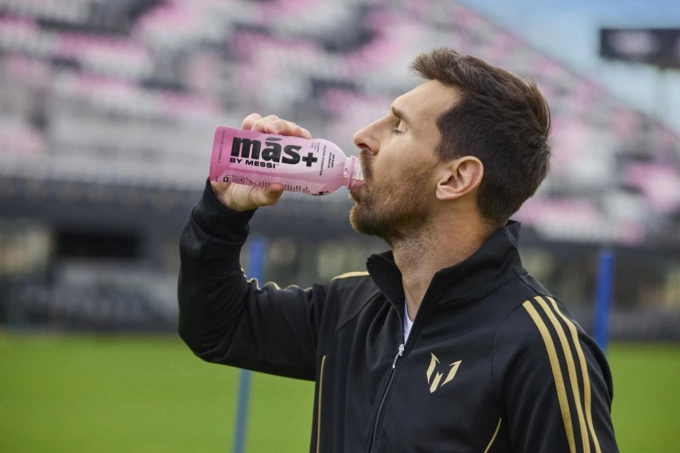 Lionel Messi và thương hiệu nước điện giải Más+ by Messi.