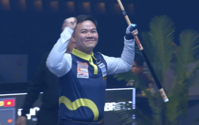 Khoảnh khắc Bao Phương Vinh mừng chiến thắng và lập kỷ lục AVG ở World Cup Antwerp tối 9/10.