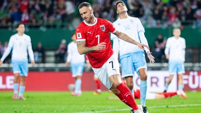 Tuyển San Marino (áo trắng) thua Áo 0-10 ở vòng loại World Cup hôm 9/10. Ảnh: AFP