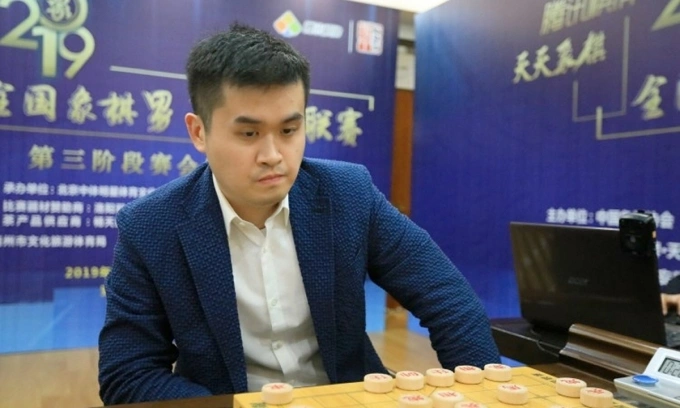 Kỳ thủ cờ tướng Vương Thiên Nhất. Ảnh: Baidu