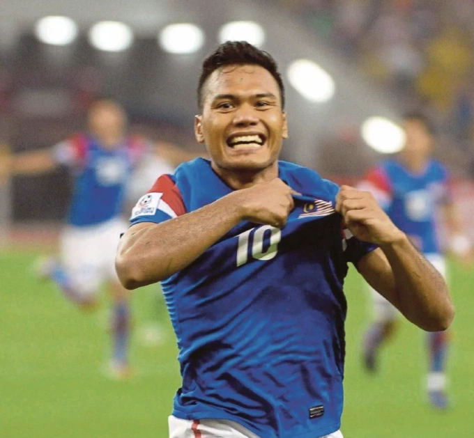 Tiền đạo Malaysia Safee Sali thi đấu tại AFF Cup 2010. Ảnh: NST