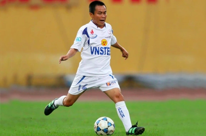 Cựu tuyển thủ Hồ Văn Lợi trong màu áo Cảnh Sài Gòn. Ảnh: FBNV