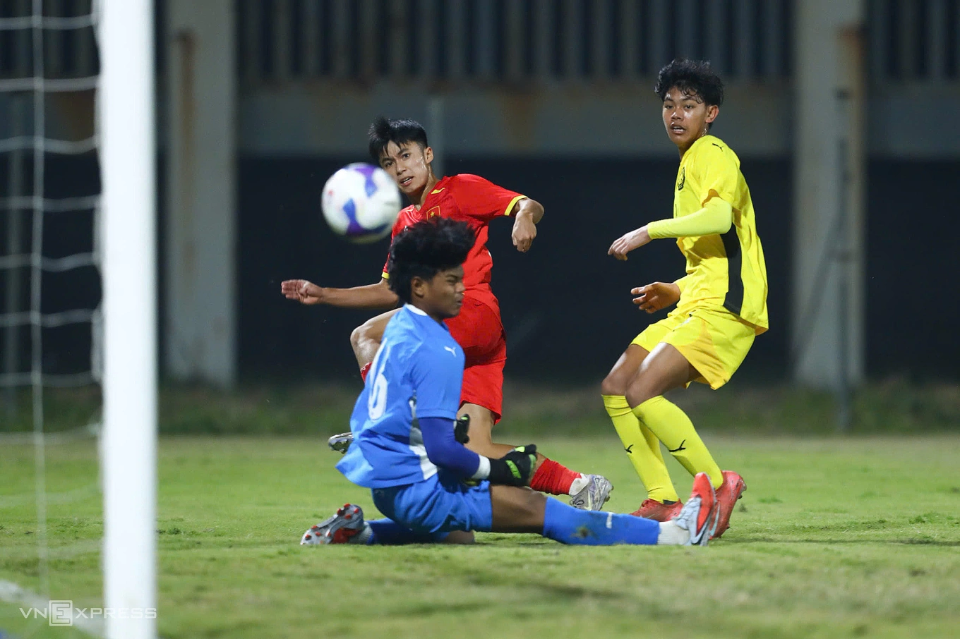 Phản ứng của CĐV Đông Nam Á khi U17 Việt Nam thắng cả 5 trận, không để thủng lưới 3 HLV U17 Malaysia: 'Các kế hoạch phá sản trước Việt Nam' - Báo VnExpress Thể thao