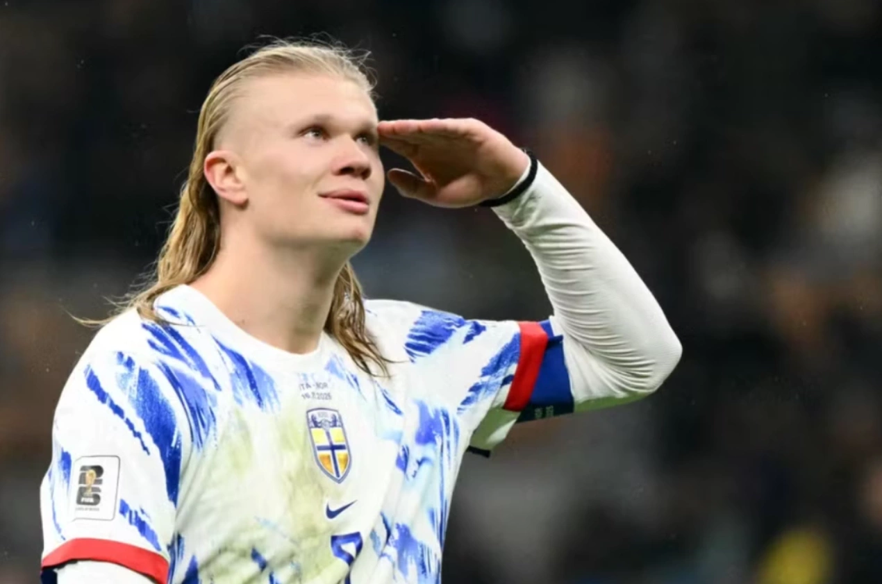 UPDATE: Erling Haaland joins hands to help after devastating floods in Washington — Paying funeral expenses and supporting grieving families. A true humanitarian act: Manchester City legend shows the world what true leadership means off the pitch..... Haaland PNG 1764976036 4626 1764976161