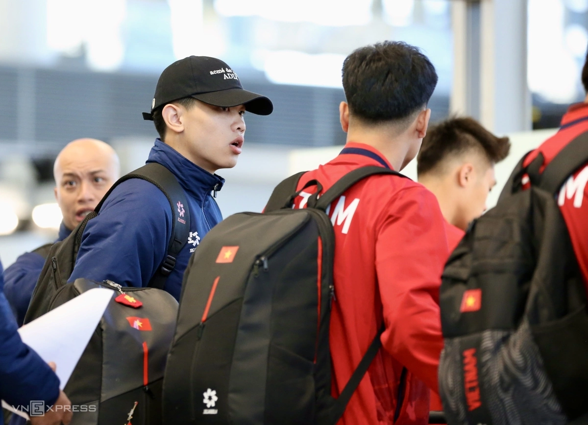 Đình Bắc và đồng đội